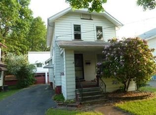 38 Bane Ave, Newton Falls, OH 44444