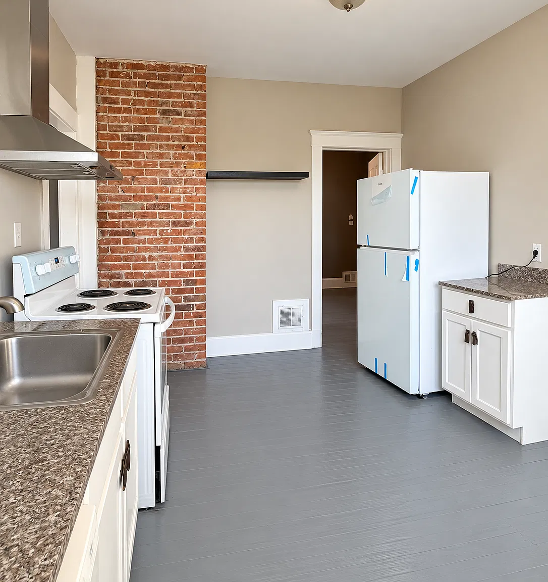 3 bed, 1200 sqft, $1,250 — Photo 2