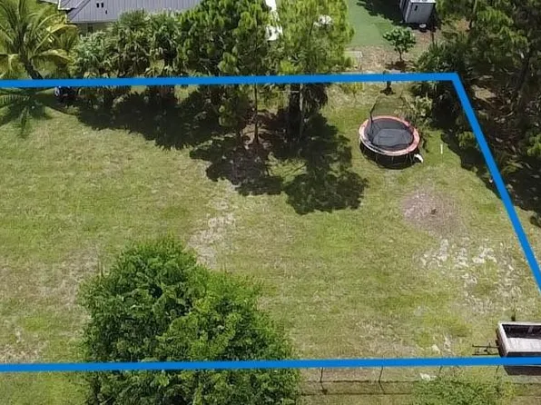 407 SW Dahled Avenue, Port St Lucie, FL 34953