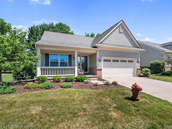 5th image of 1086 Paddock Dr
