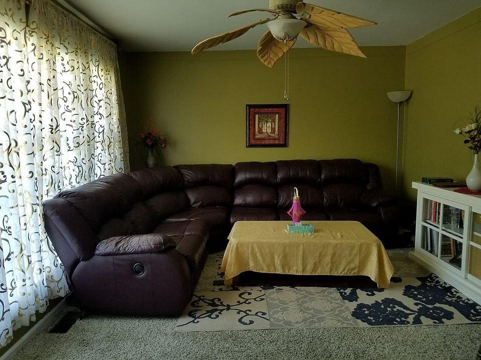 2nd image of 16737 Truwood St