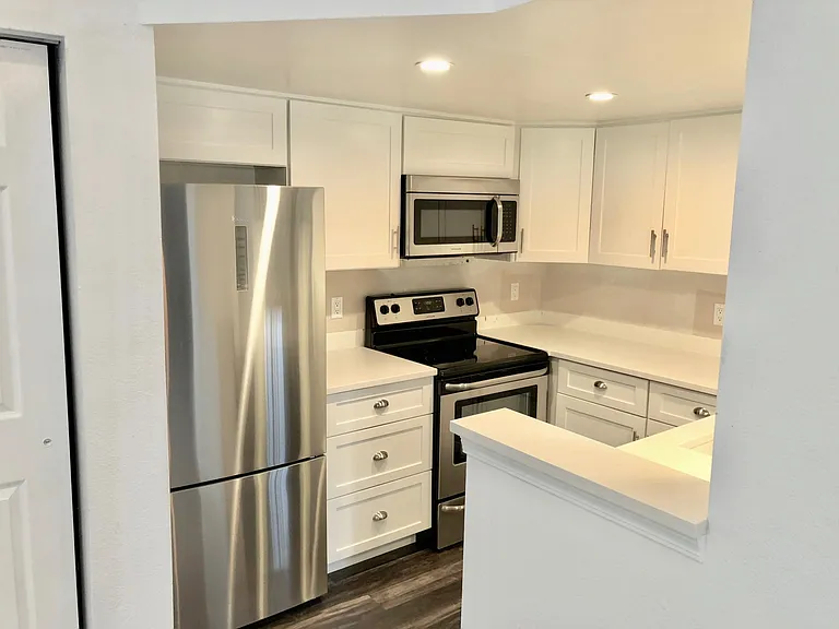 4943 S Carson St #207 — Photo 6