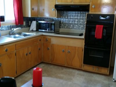 8601 Royal Ridge Dr, Parma, OH, 44129