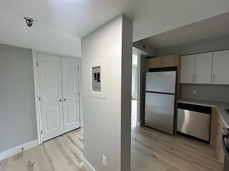 1157 Tower Rd — Photo 39
