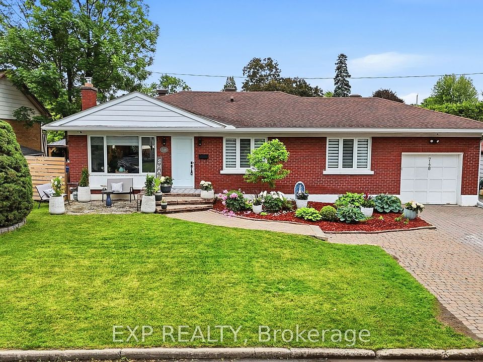 1st image of 748 Weston Dr