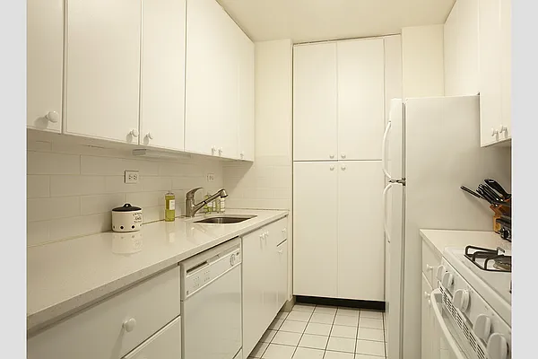 Sold by Stribling | media 17