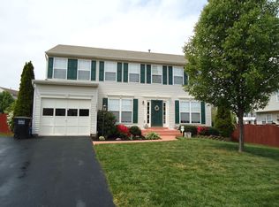13836 Redstone Dr, Woodbridge, VA 22193