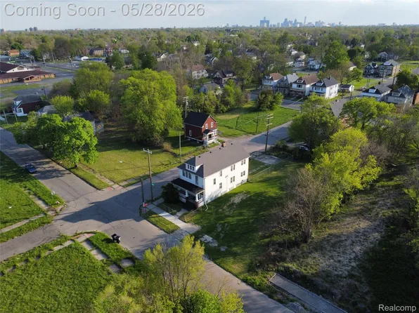 5303 Hurlbut St, Detroit, MI 48213