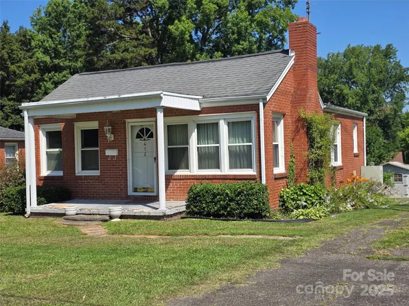 412 Ridge St, Stanley, NC 28164