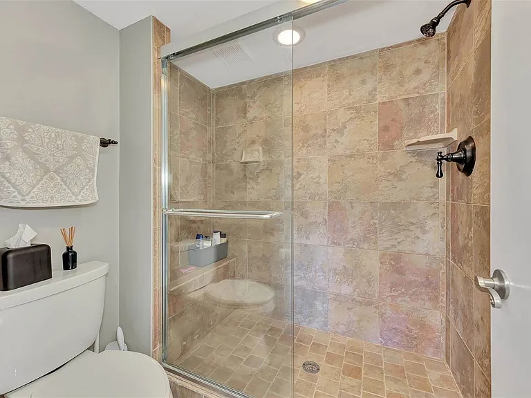 3141 Heatherwood Ln — Photo 32