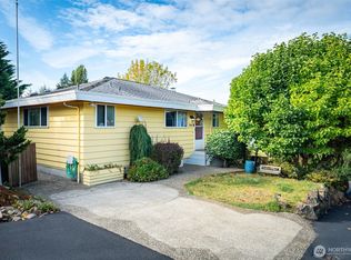 2005 SW 117th Place, Burien, WA 98146