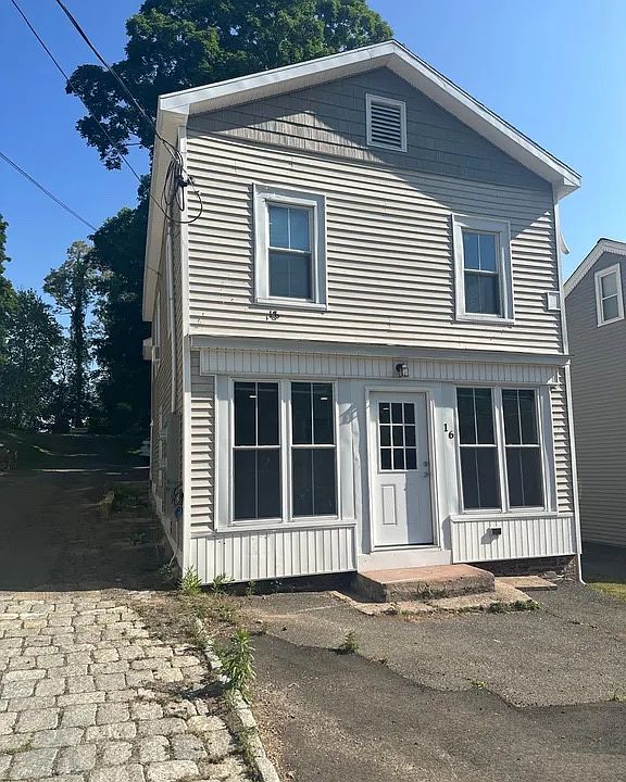 1st image of 18 Elm St