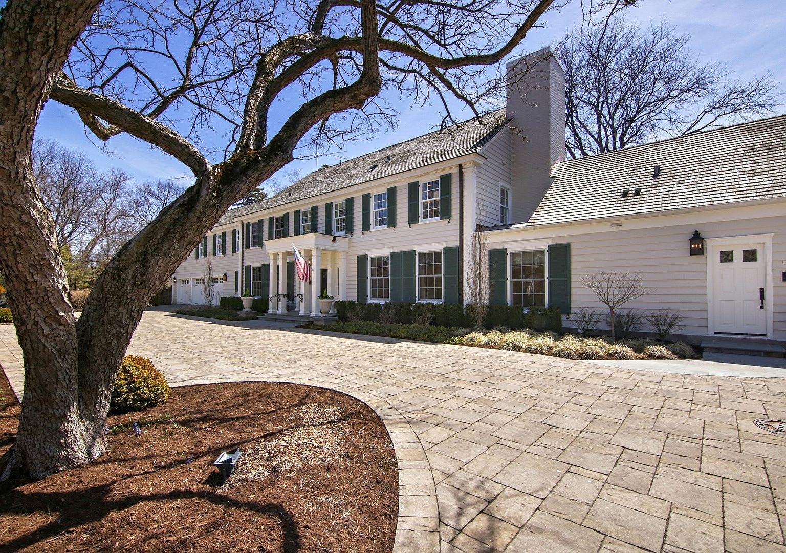 30 Indian Hill Rd, IL 60093 Zillow