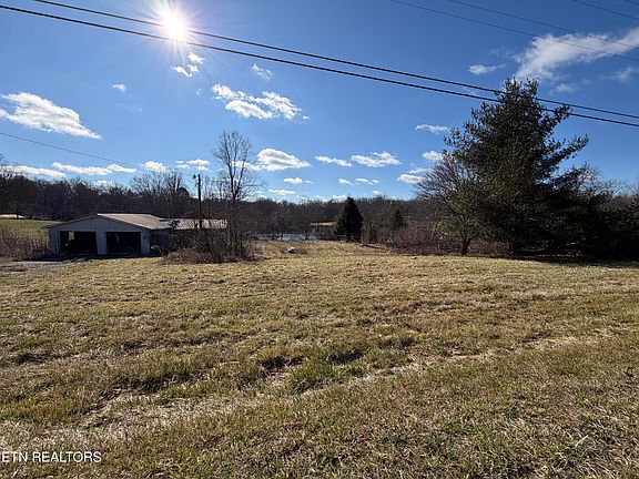 4th image of 4925 Nashville Hwy