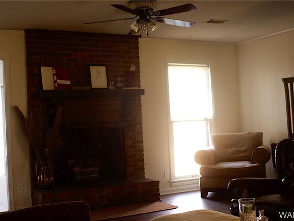 3rd image of 3816 37th St E