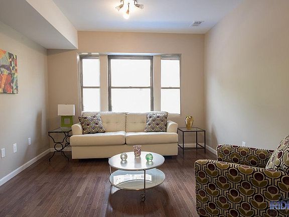 5th image of 74 Lenox Ave #2BR302