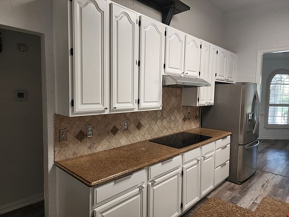 2nd image of 9720 Windy Hollow Dr