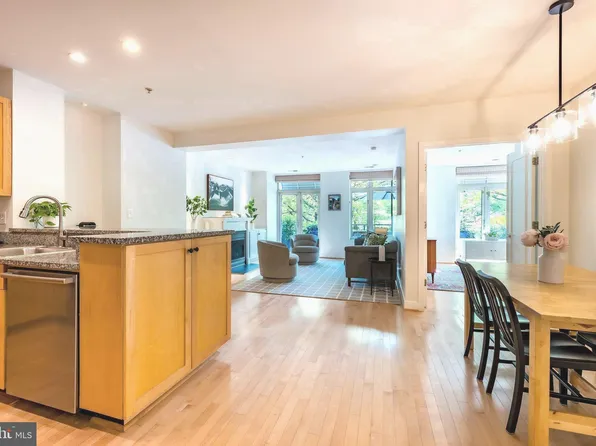 4025 Connecticut Ave NW APT 102, Washington, DC 20008