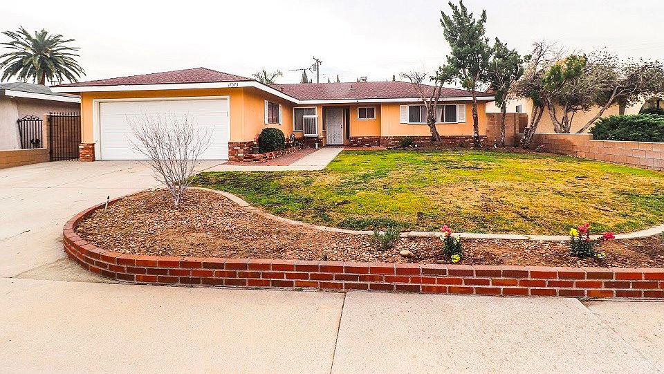 1st image of 17573 Orchid Dr