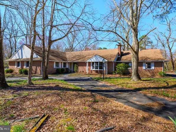 425 Stokes Rd, Shamong, NJ 08088