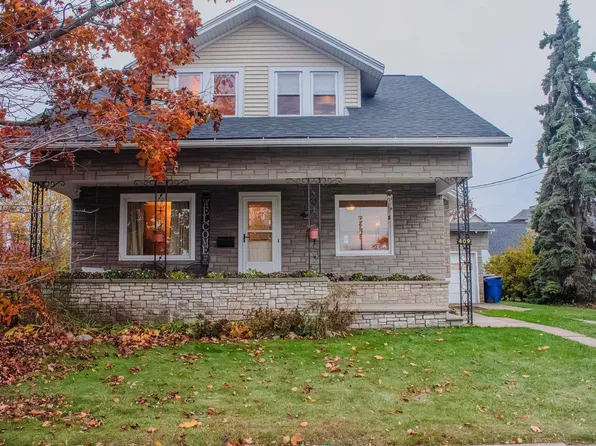 409 2nd Street, Menasha, WI 54952