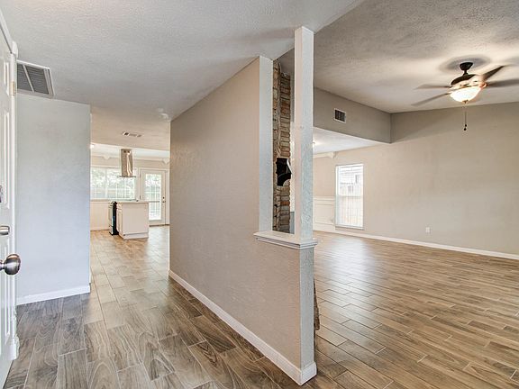 4th image of 17411 S Yorkglen Dr #2