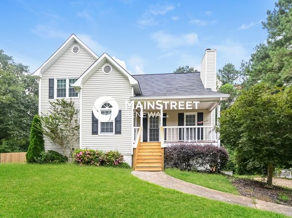 12 Stratford Dr
