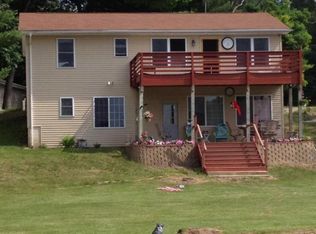 565 E Sidney Rd, Stanton, MI 48888