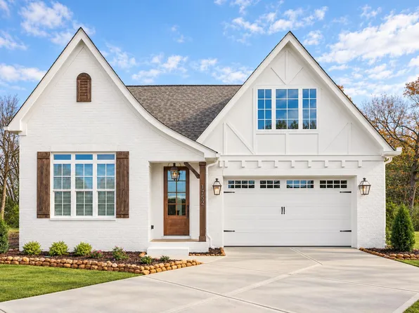 45 Storyvale Ln, Hixson, TN 37343