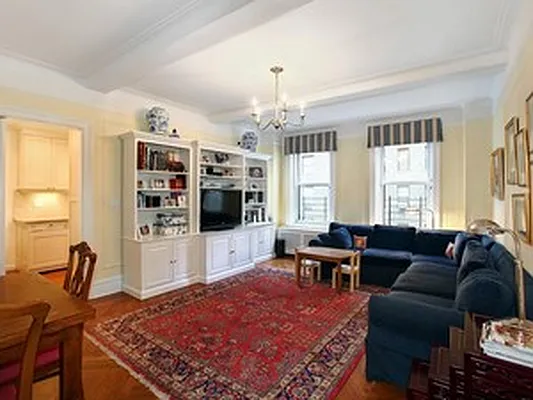 Sold by Corcoran | media 8