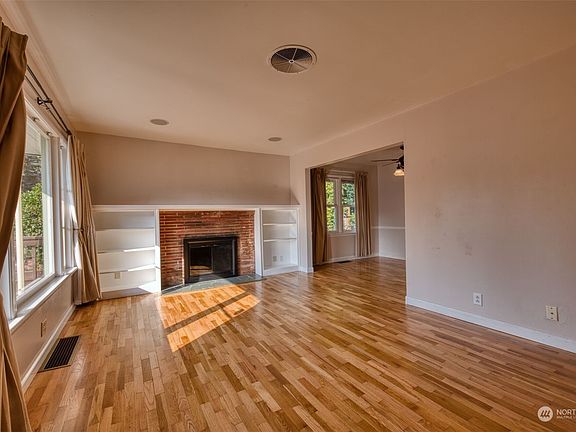 4th image of 280 1st Avenue NE