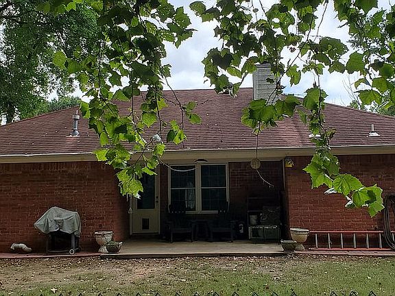3rd image of 2110 Woodwind Way
