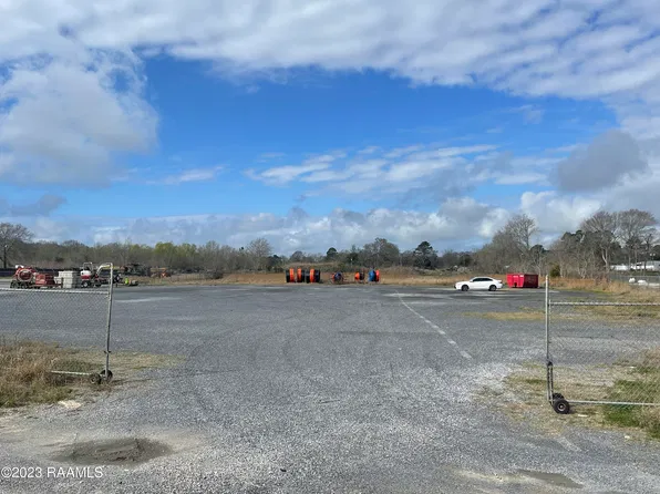 120 Galbert Rd, Lafayette, LA 70506