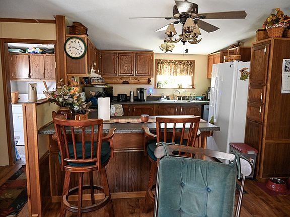 5th image of 8386 S 135th Ave
