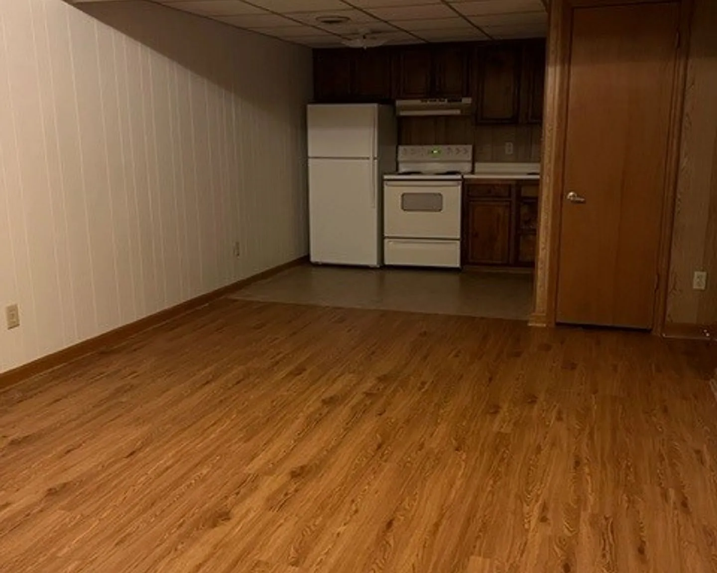 1401 Scenic Heights — Photo 4