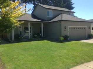 841 Wilson Ave, Cottage Grove, OR 97424