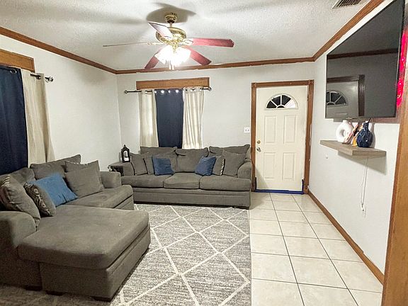 4th image of 469 Falcon Shores Dr