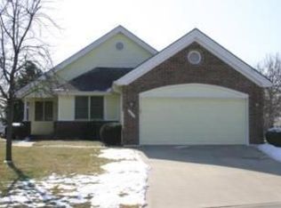 1017 SW 7th St, Lees Summit, MO 64081