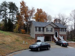 1547 Sunbridge Ct, Winston Salem, NC 27103