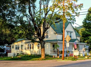203 E Laurel Ave, Damascus, VA 24236