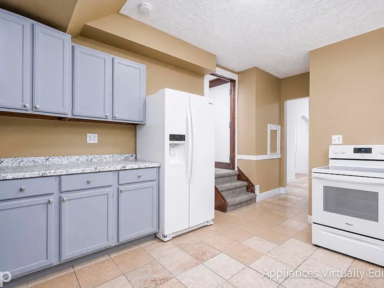 5421 Toledo St — Photo 21