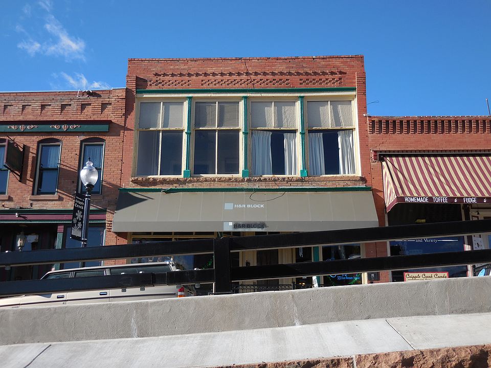 1st image of 321 East Bennett Avenue