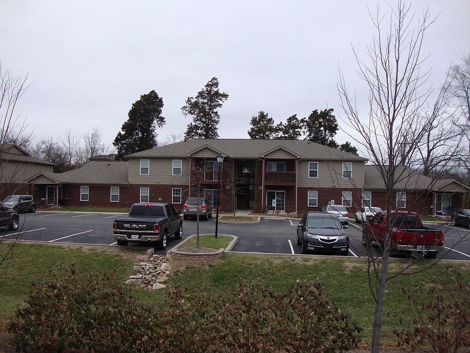 2nd image of 506 Camden Wood Pl