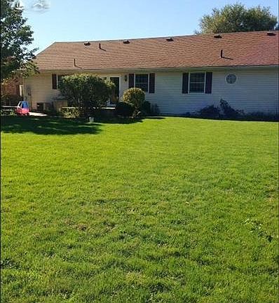5th image of 639 Angela Dr
