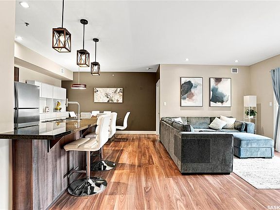 4th image of UNIT 203-721 8th STREET