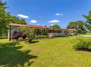 3753 Jess Smith Rd, Sophia, NC 27350