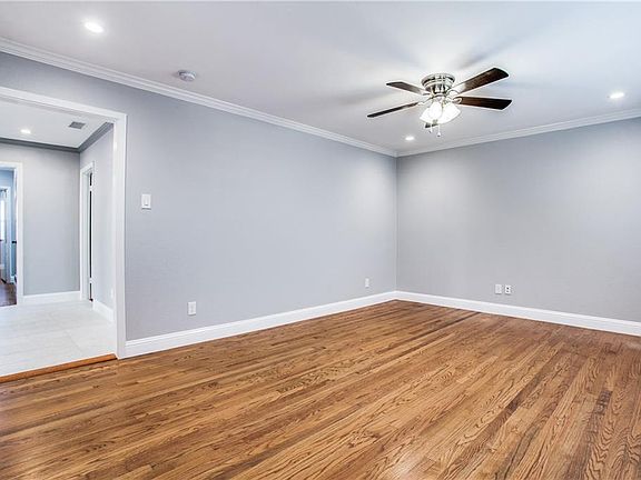 5th image of 507 Dublin Dr