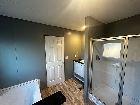 4th image of 20427 Fernbush Dr #552