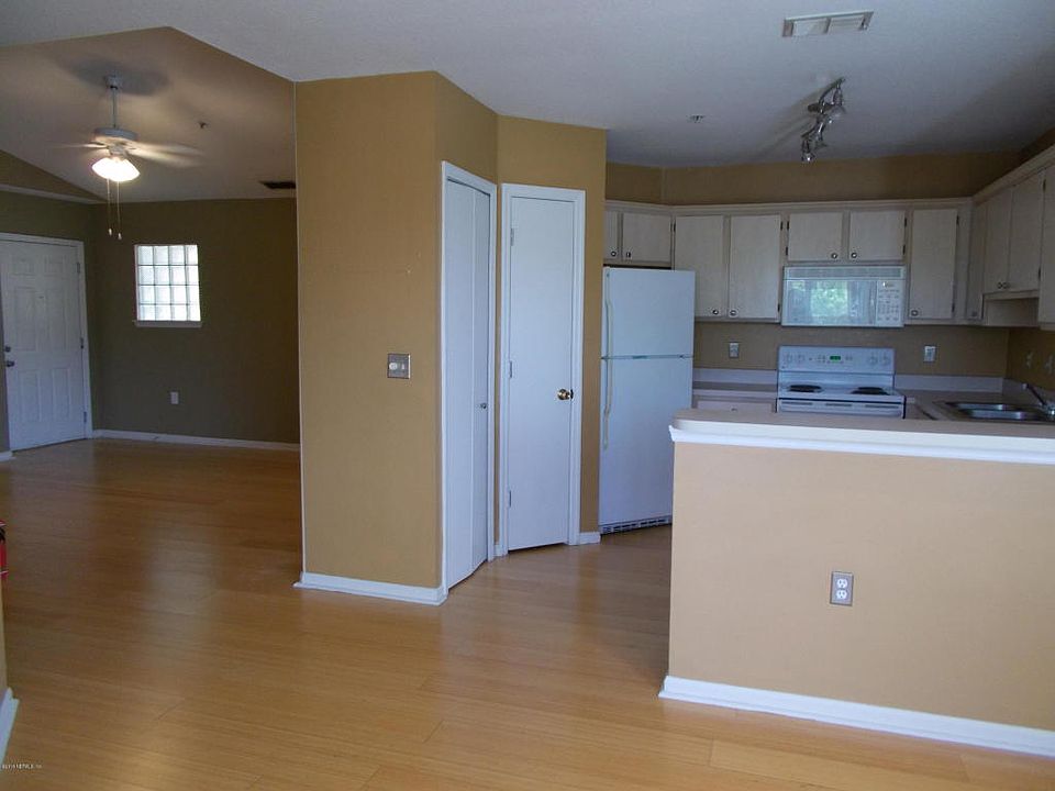 1st image of 1701 The Greens Way APT 414
