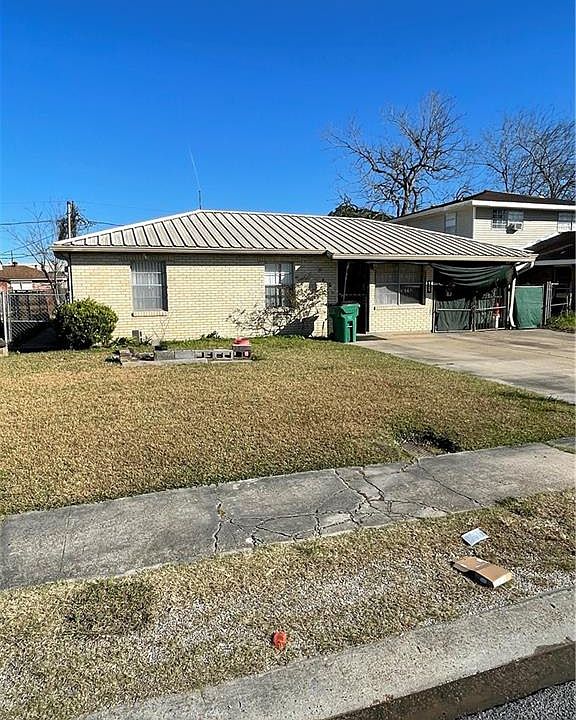 1st image of 1465 Silver Lilly Ln